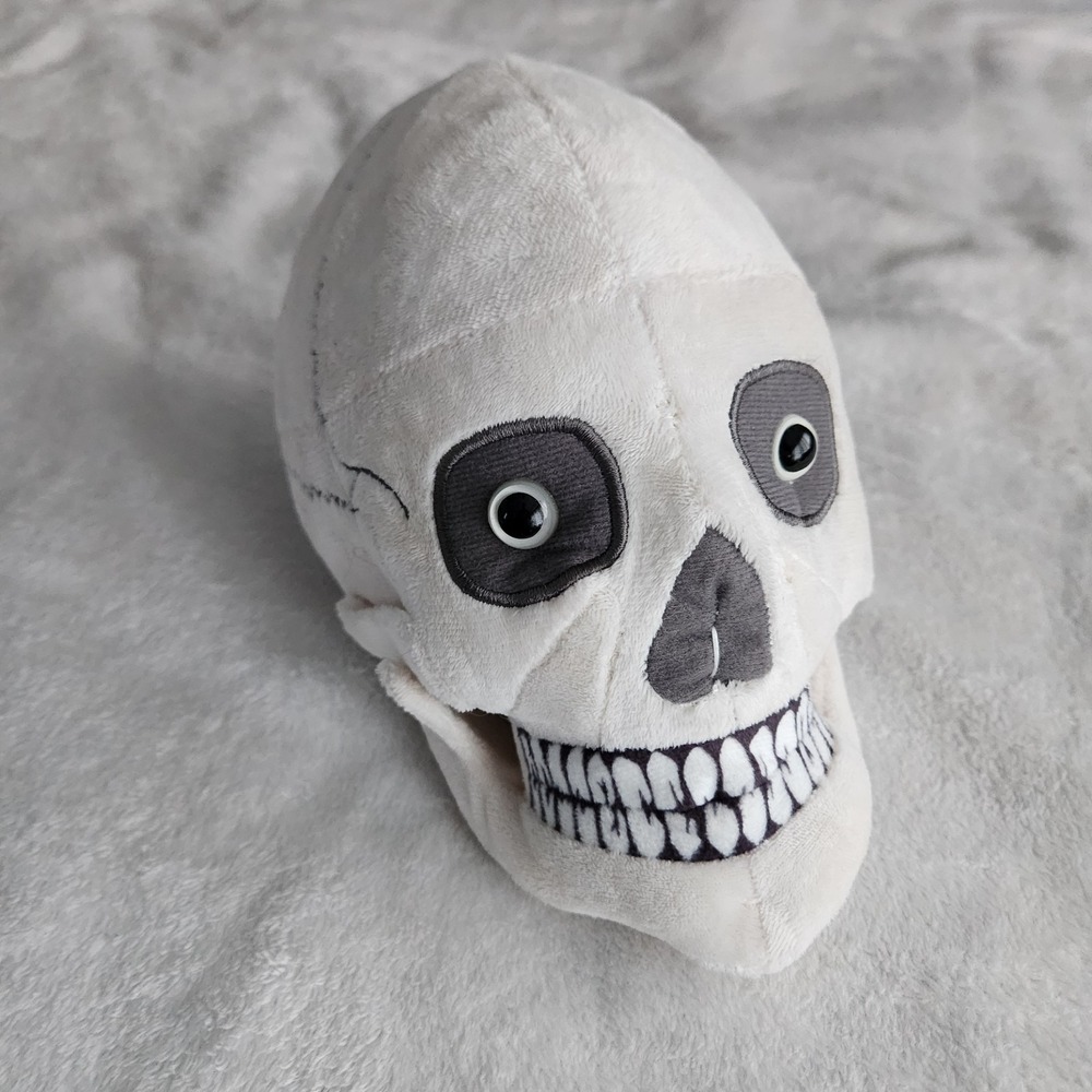 Giant Microbes Plush Skull - Life Size (ish) Anatomy Physiology Skeleton